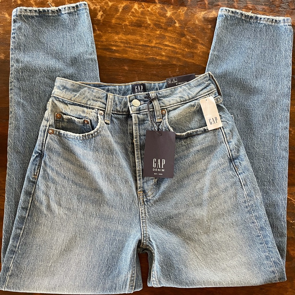 GAP NWT Women’s Jeans